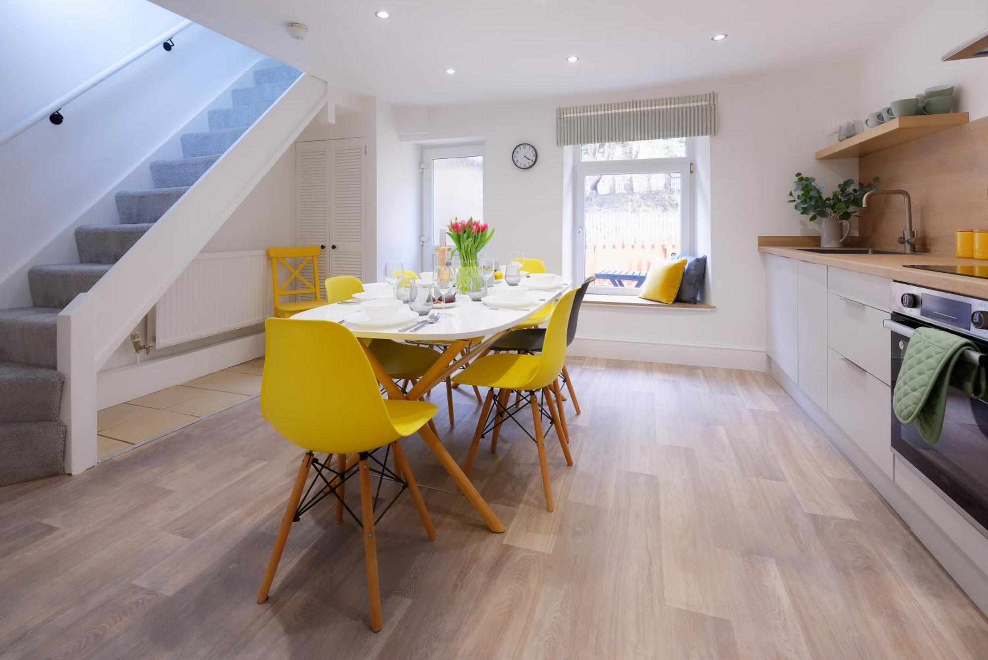 Stayright 3 Bed Home Near Hiking Trails & Parks Llwynypia 外观 照片